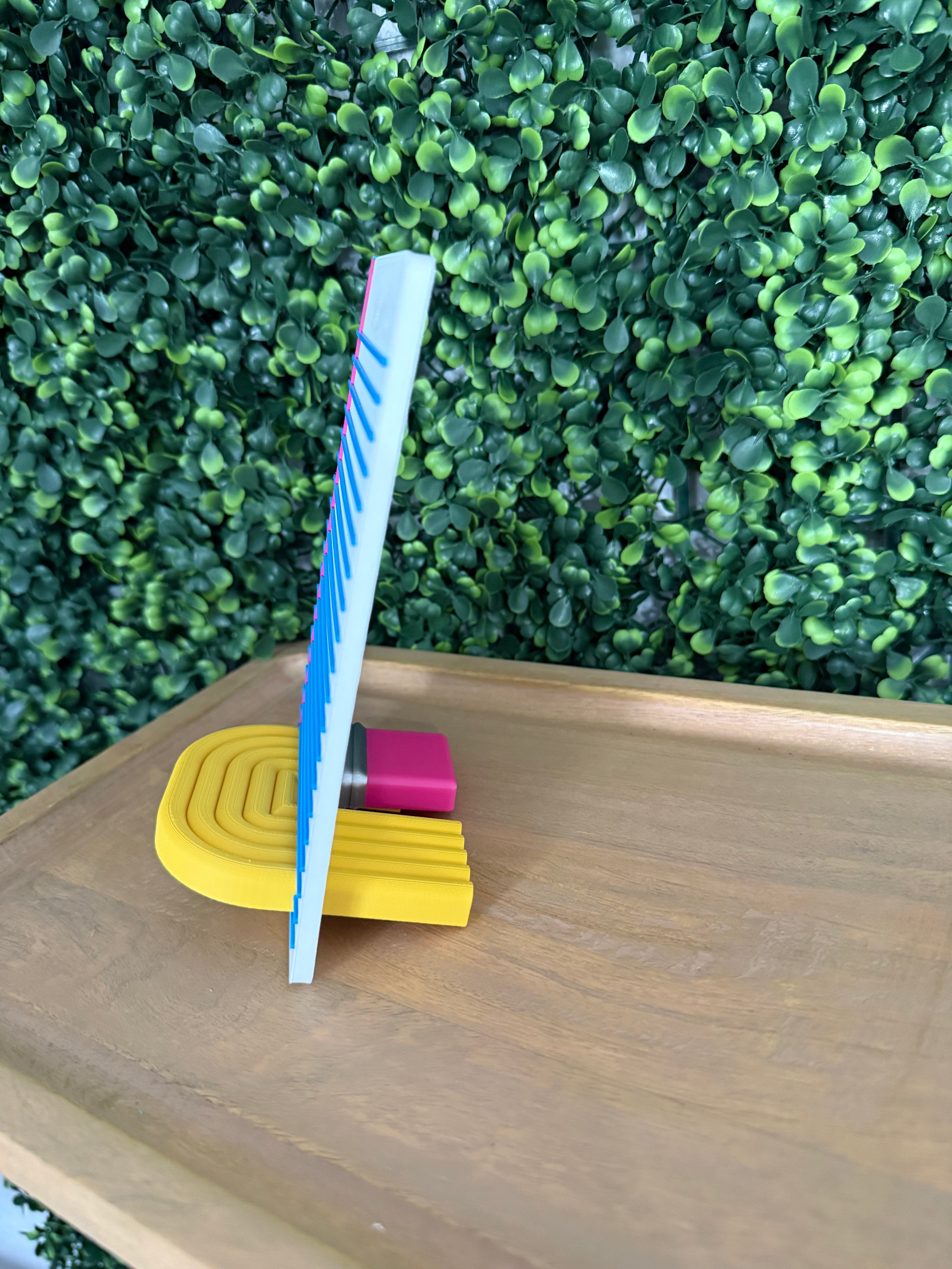Personalized Paper Design Phone Stand